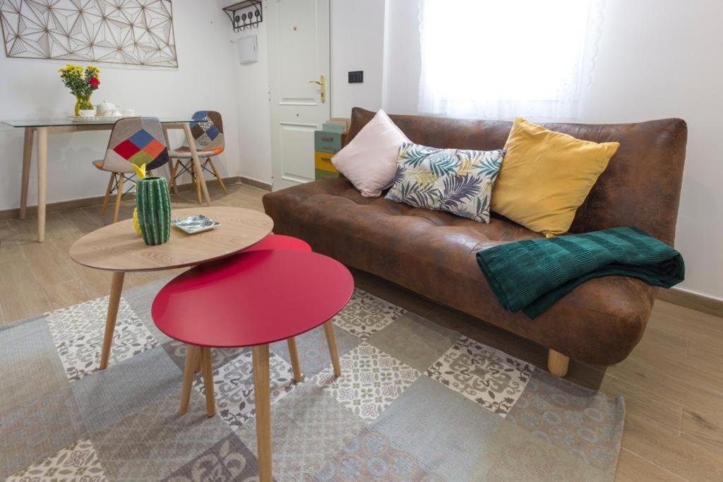 Apartamento Vintage En El Centro De Malaga Bagian luar foto